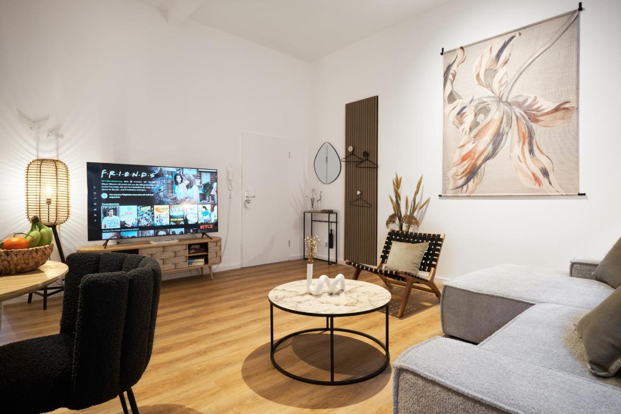 Park Avenue Apartments - Dom Mit Stil - Kueche - Parkplatz - Wlan - 65 Zoll Tv - Netflix Köln Exterior foto